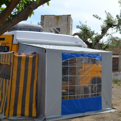 579082 596440933751773 1095905576 N